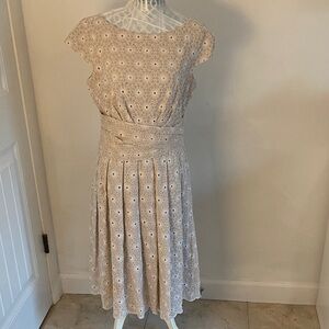Jones New York Beige Eyelet Midi Dress